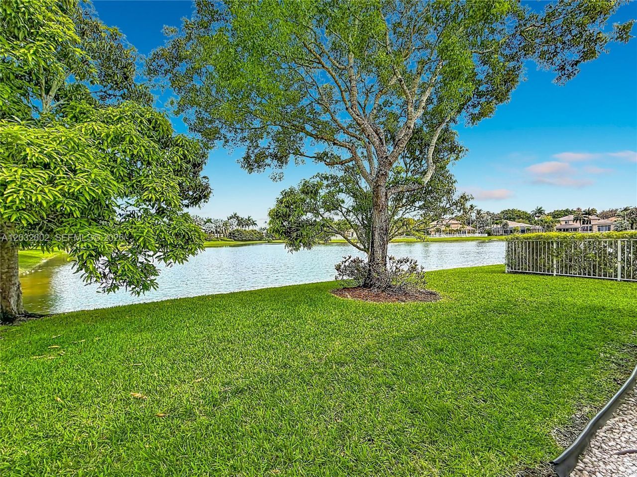 19302 SW 68th St , Pembroke Pines, FL 33332 Photo