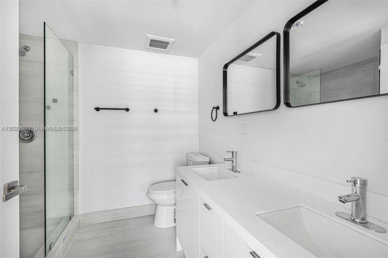 16955 SW 100th Ave , Unit 1, Miami, FL 33157 Photo