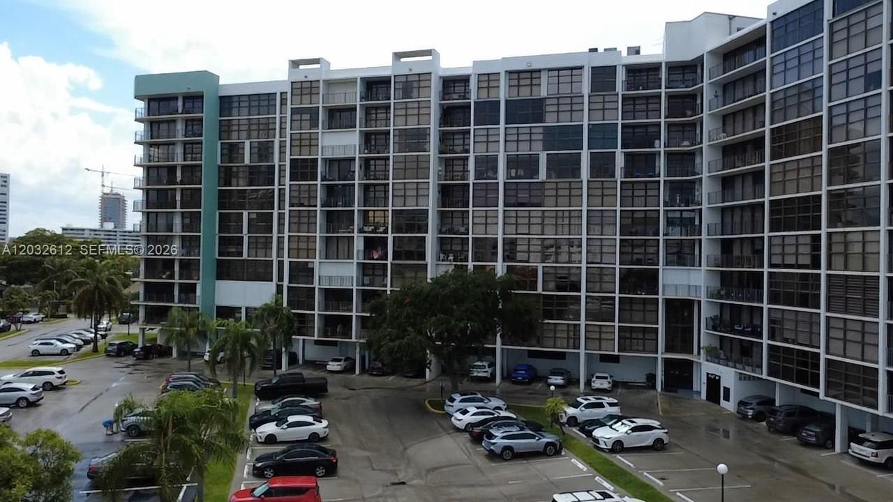 400 Leslie Dr , Unit 1124, Hallandale Beach, FL 33009 Photo