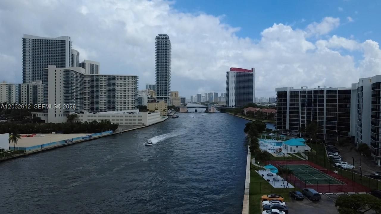 400 Leslie Dr , Unit 1124, Hallandale Beach, FL 33009 Photo