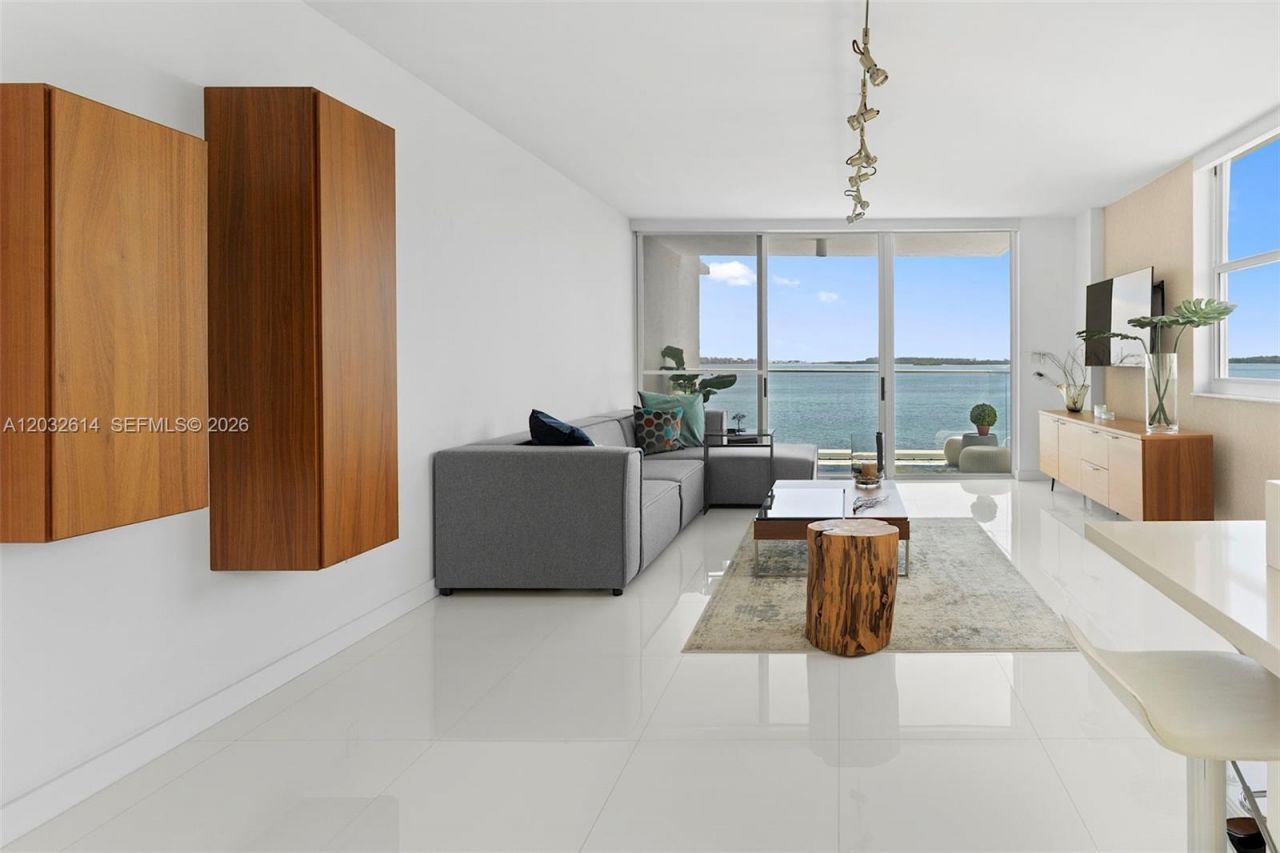 800 Claughton Island Drive , Unit 505, Miami, FL 33131 Photo
