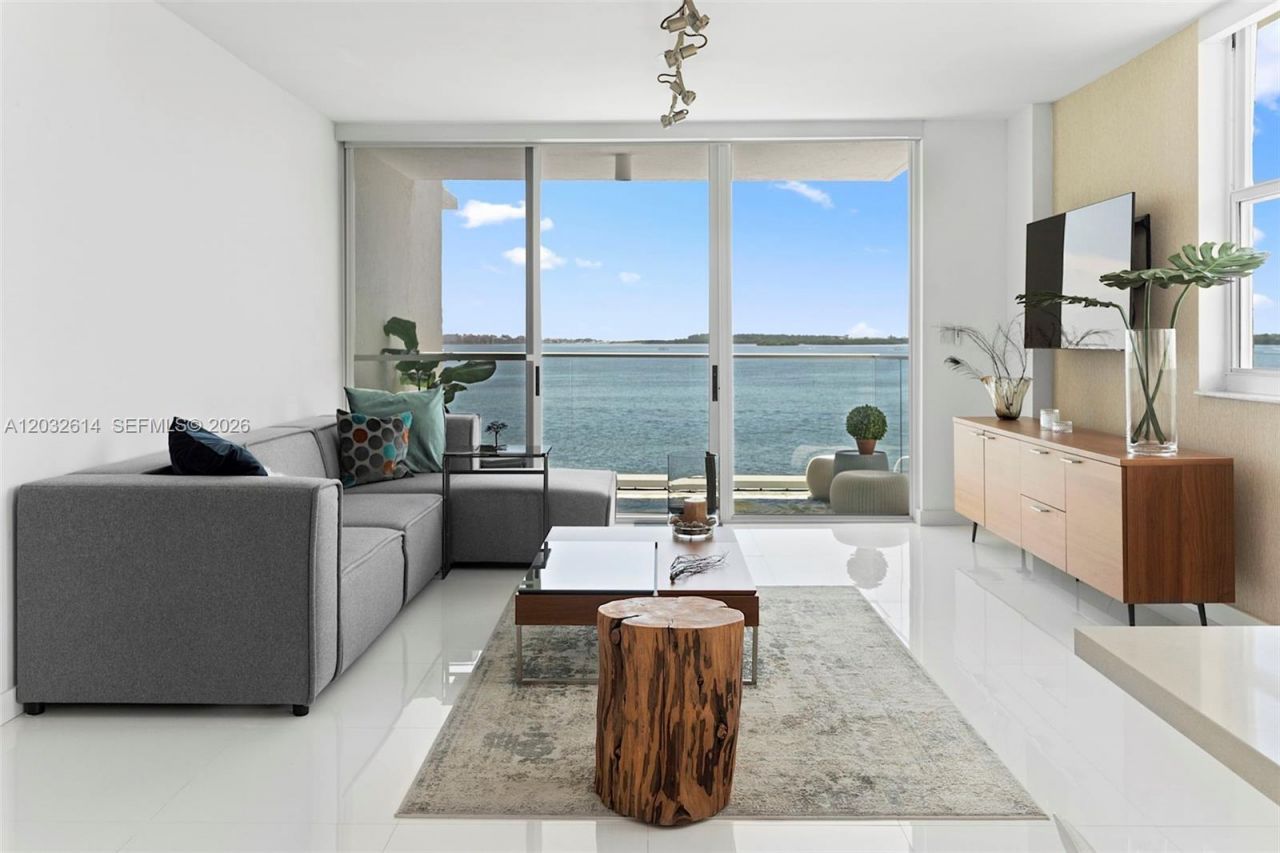 800 Claughton Island Drive , Unit 505, Miami, FL 33131 Photo