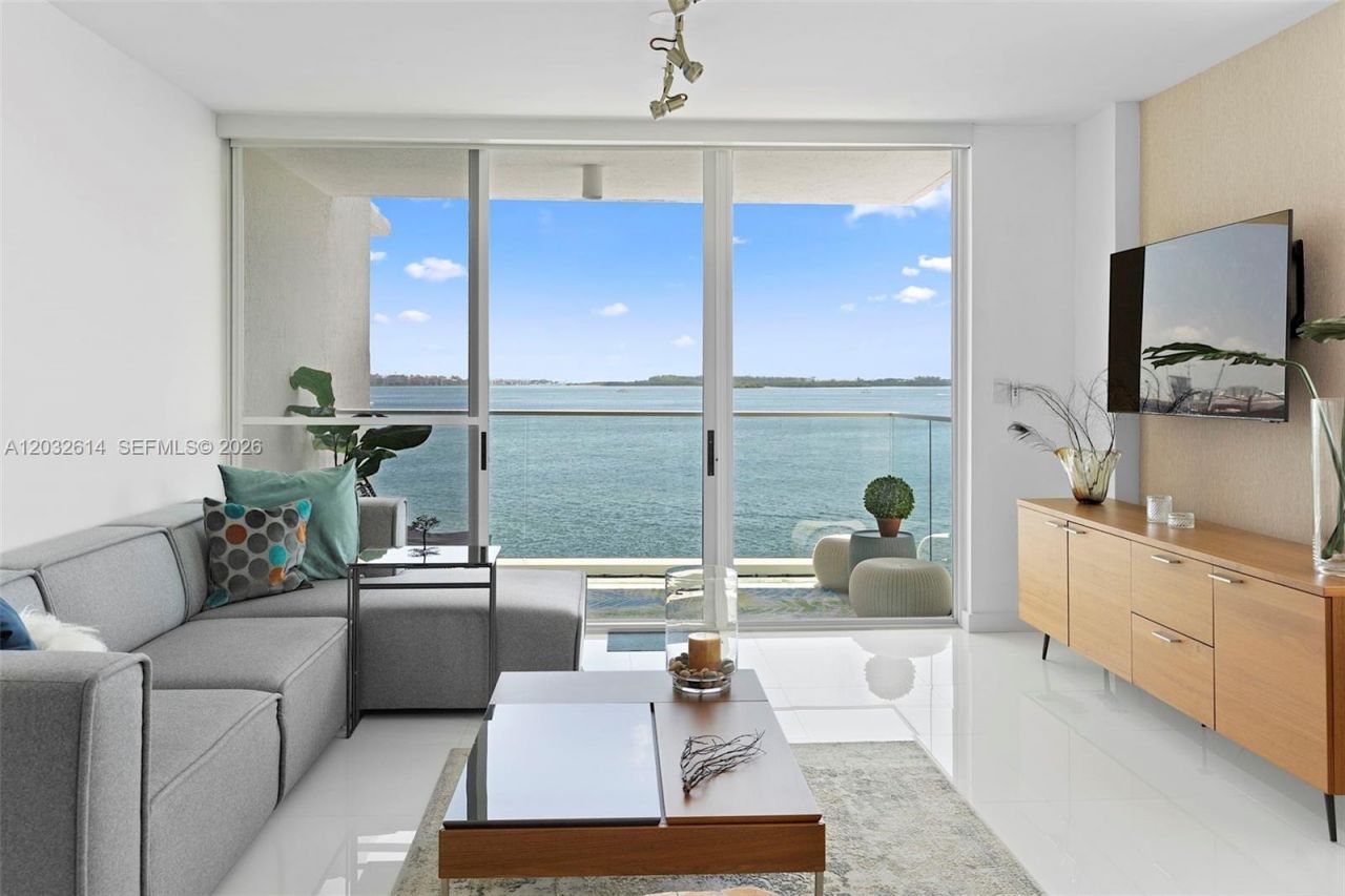 800 Claughton Island Drive , Unit 505, Miami, FL 33131 Photo