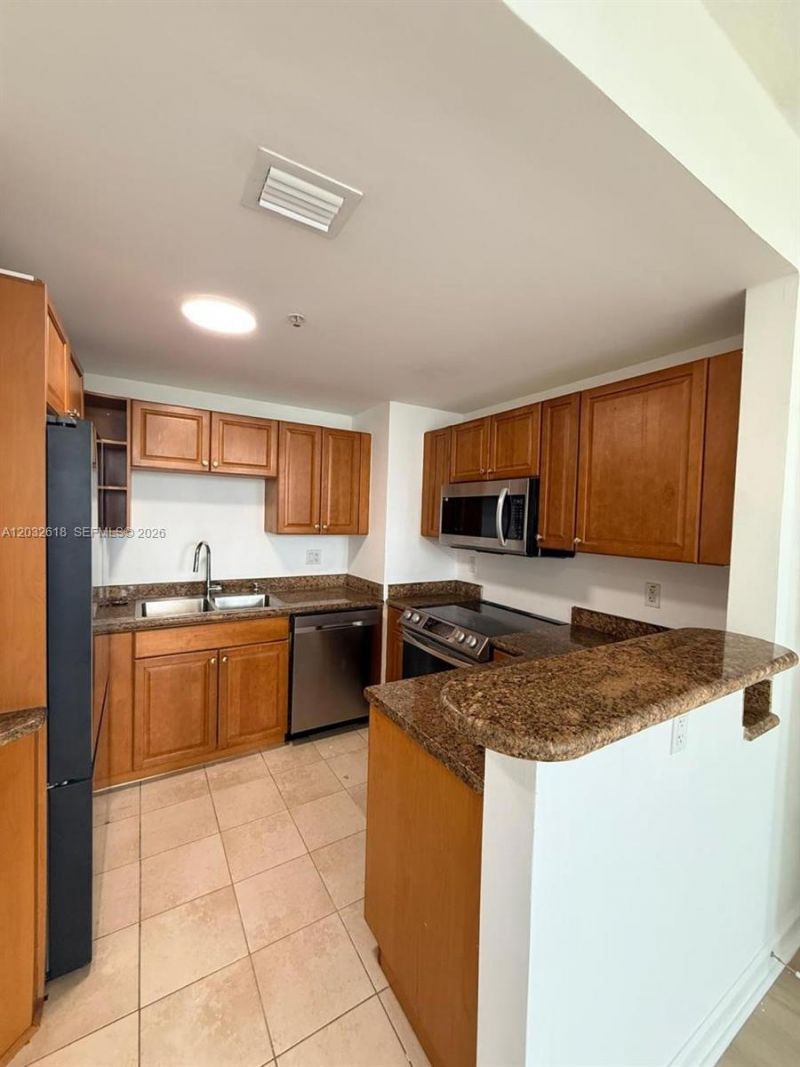 357 Almeria Ave , Unit 802, Coral Gables, FL 33134 Photo