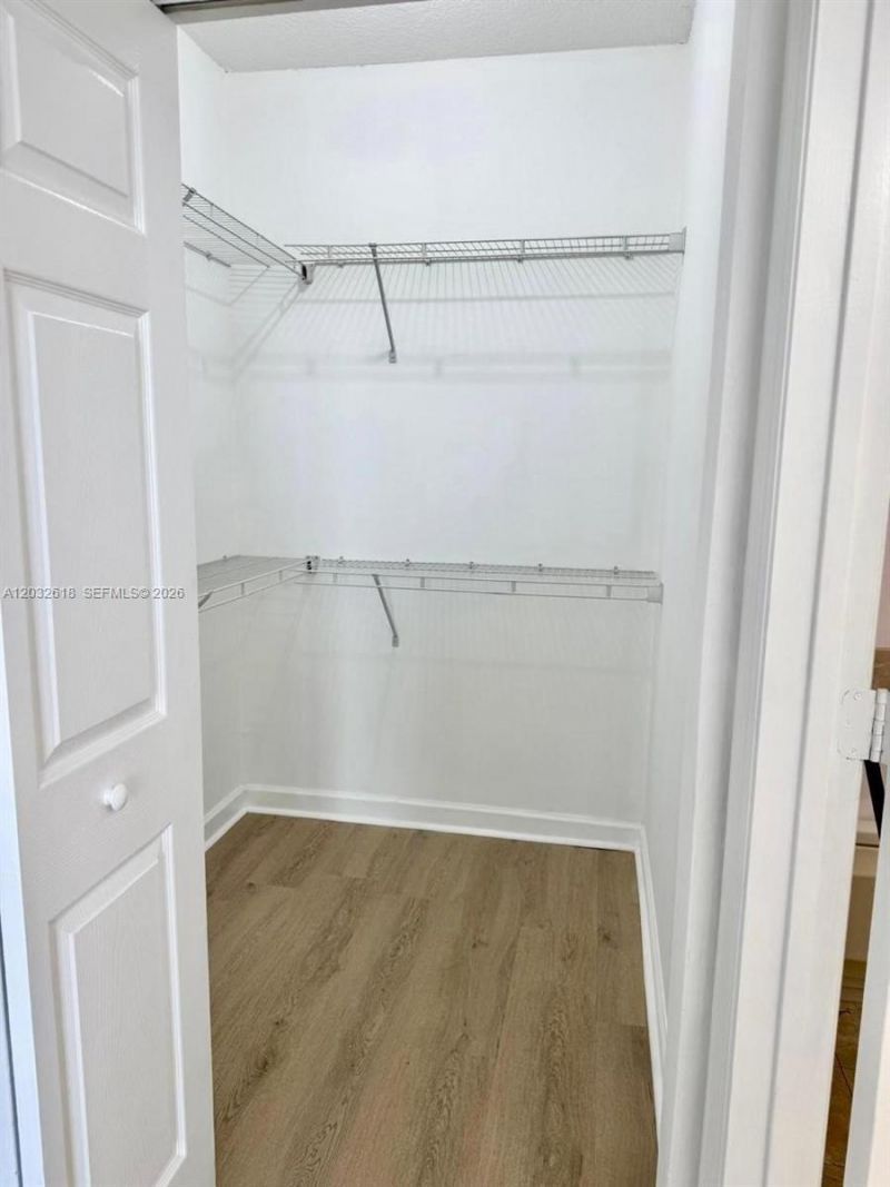 357 Almeria Ave , Unit 802, Coral Gables, FL 33134 Photo