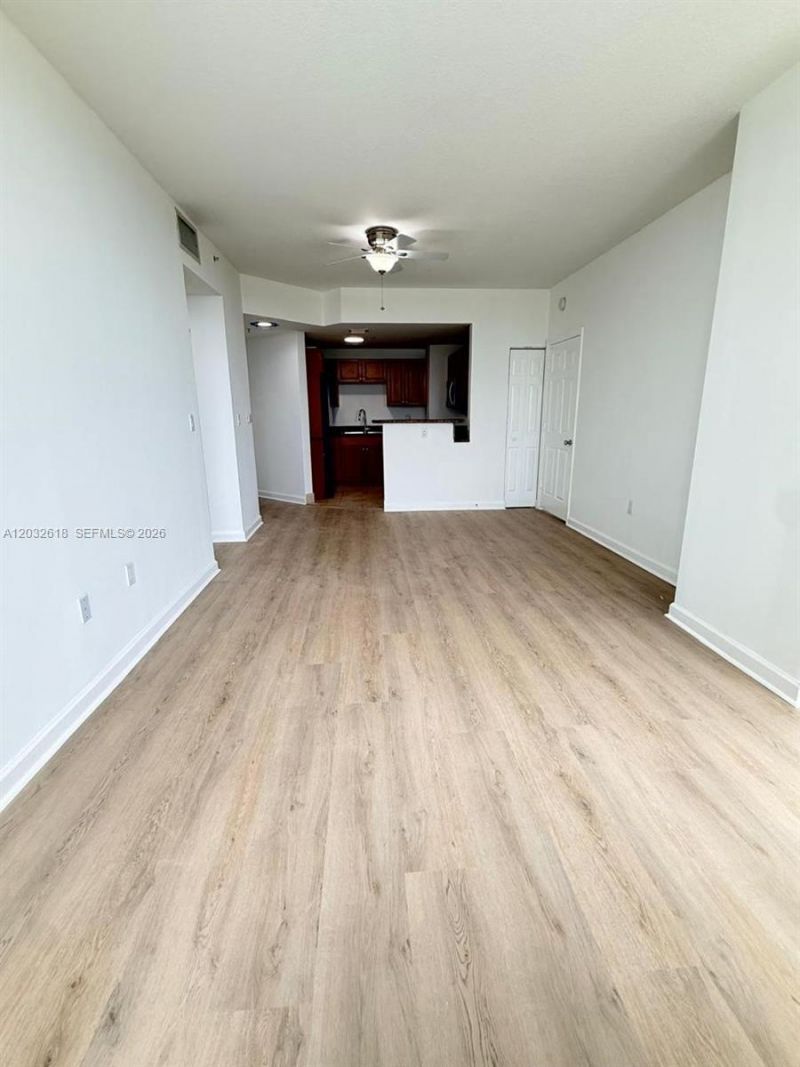 357 Almeria Ave , Unit 802, Coral Gables, FL 33134 Photo