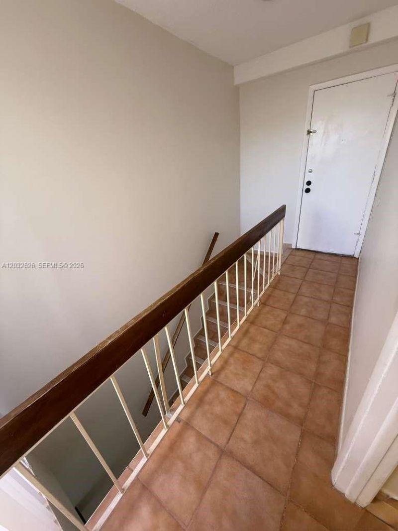 10641 SW 108 Ave, Unit 3I, Miami, FL 33176 Photo