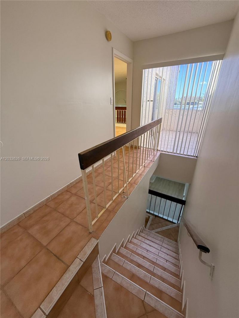 10641 SW 108 Ave, Unit 3I, Miami, FL 33176 Photo