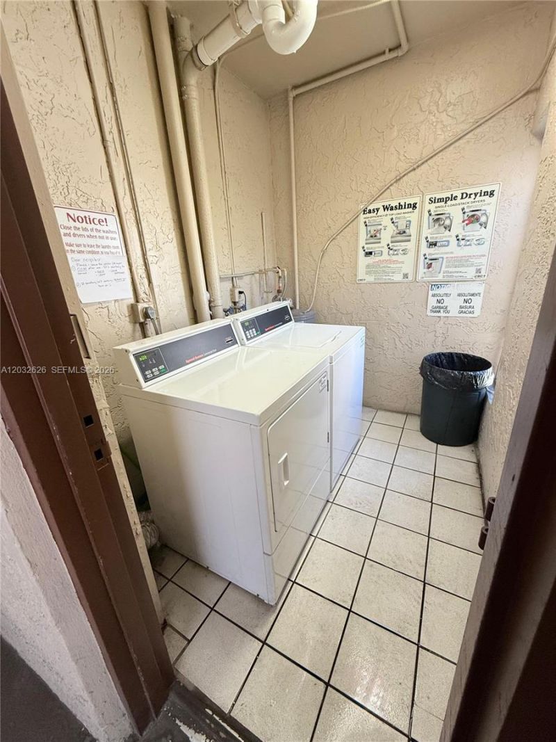 10641 SW 108 Ave, Unit 3I, Miami, FL 33176 Photo