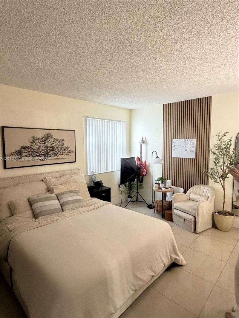 9705 Fontainebleau Blvd , Unit B108, Miami, FL 33172 Photo