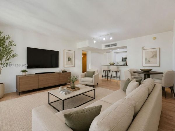 7350 SW 89th St, Unit 2110S, Miami, FL 33156