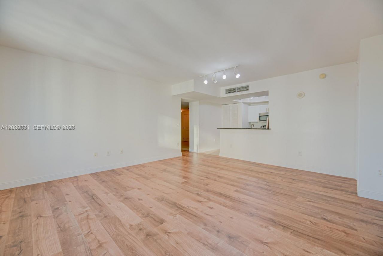 7350 SW 89th St , Unit 2110S, Miami, FL 33156 Photo