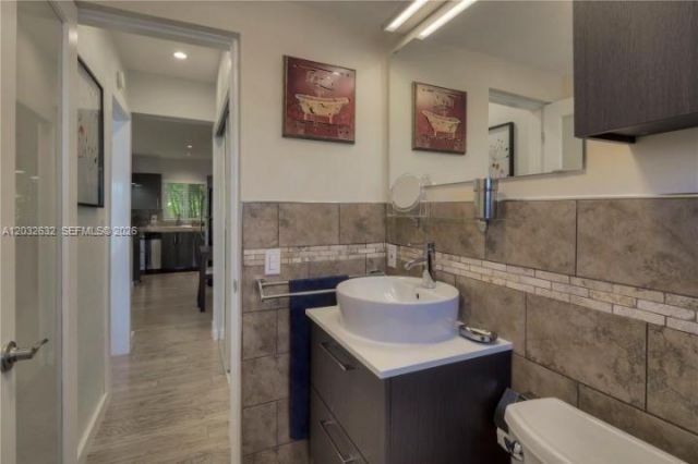 659 Meridian Ave , Unit 10, Miami Beach, FL 33139 Photo