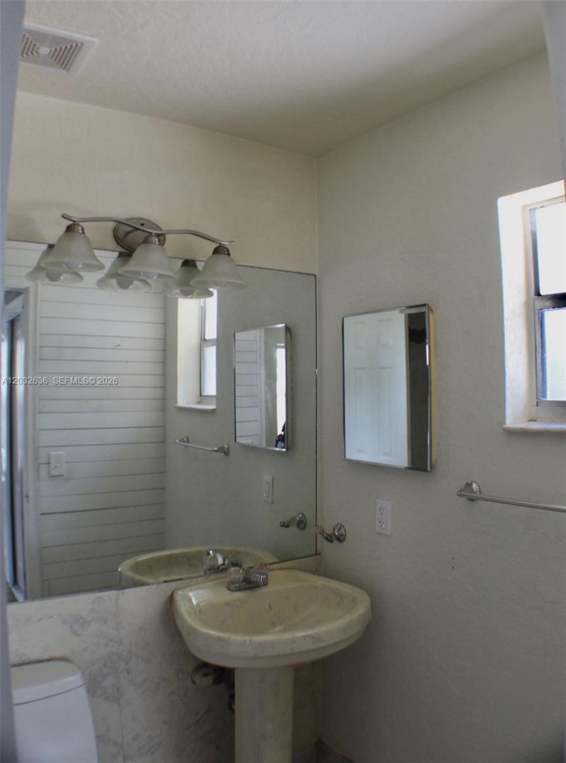 10784 NW 23rd Ct , Sunrise, FL 33322 Photo