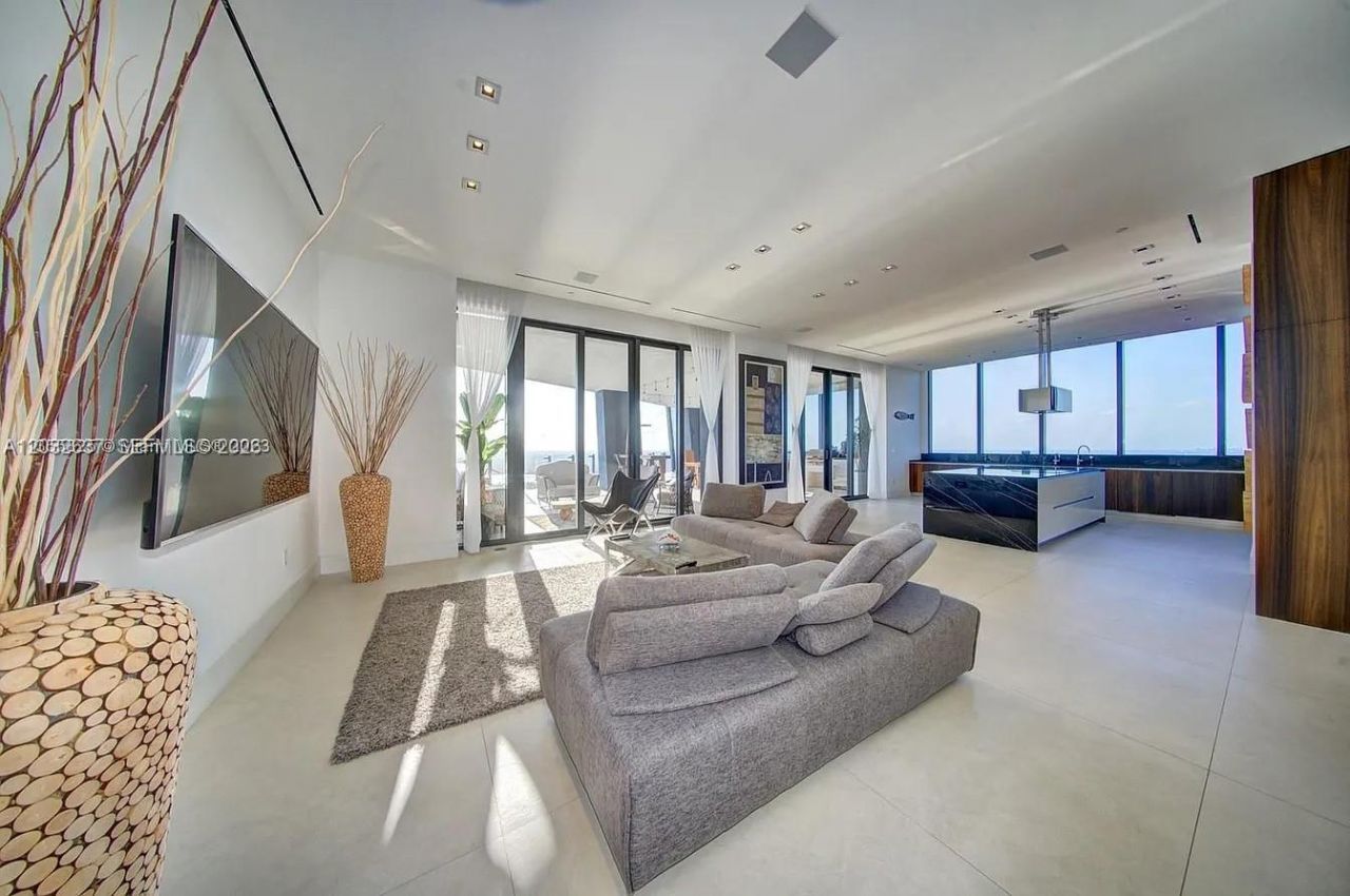17141 Collins Ave , Unit 4602, Sunny Isles Beach, FL 33160 Photo