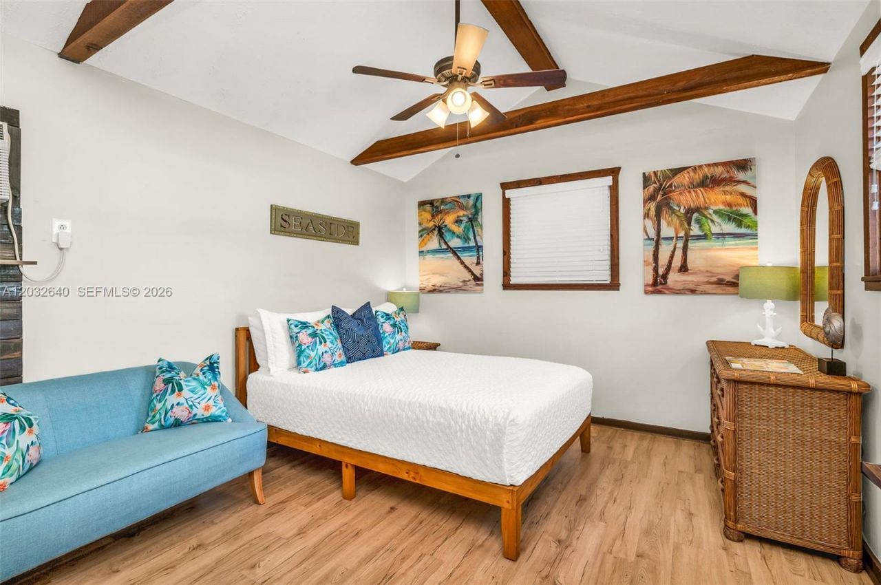 219 S 17th Ave S , Lake Worth, FL 33460 Photo