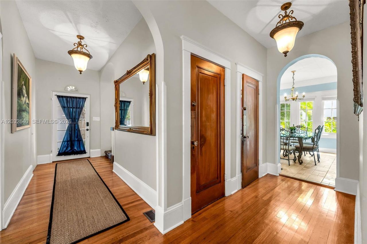 219 S 17th Ave S , Lake Worth, FL 33460 Photo
