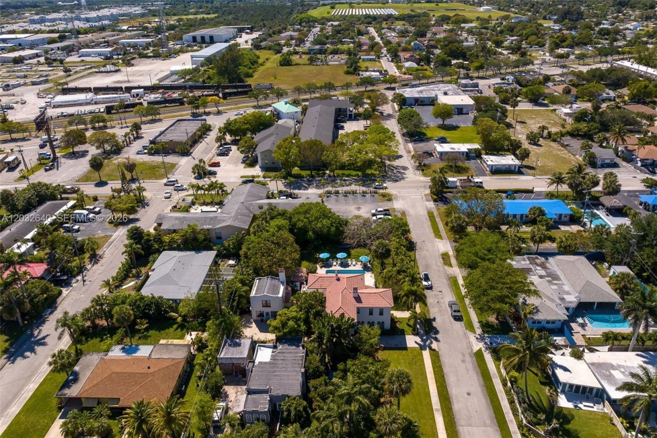 219 S 17th Ave S , Lake Worth, FL 33460 Photo
