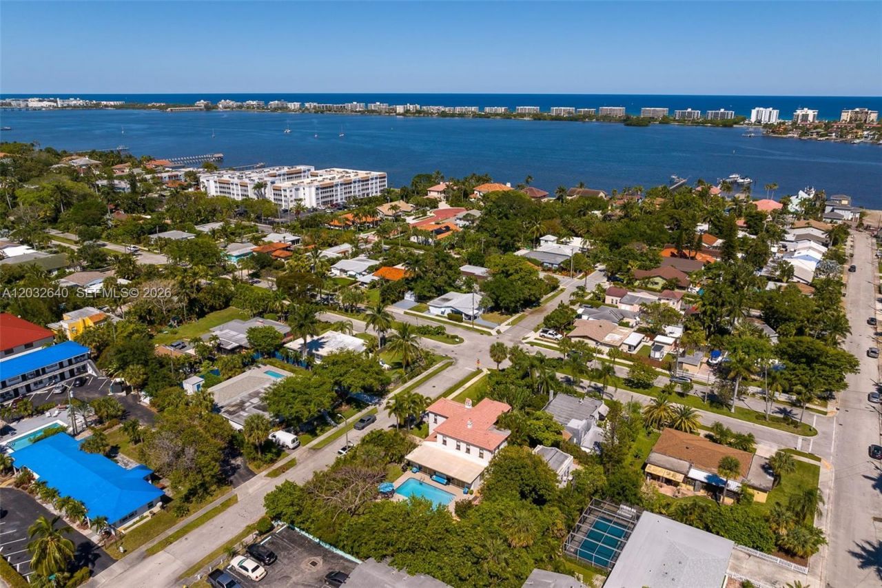 219 S 17th Ave S , Lake Worth, FL 33460 Photo