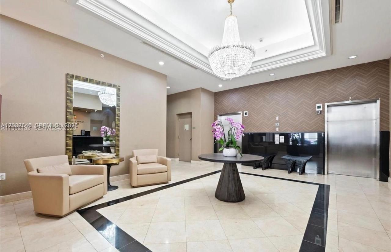 357 Almeria Ave , Unit 802, Coral Gables, FL 33134 Photo