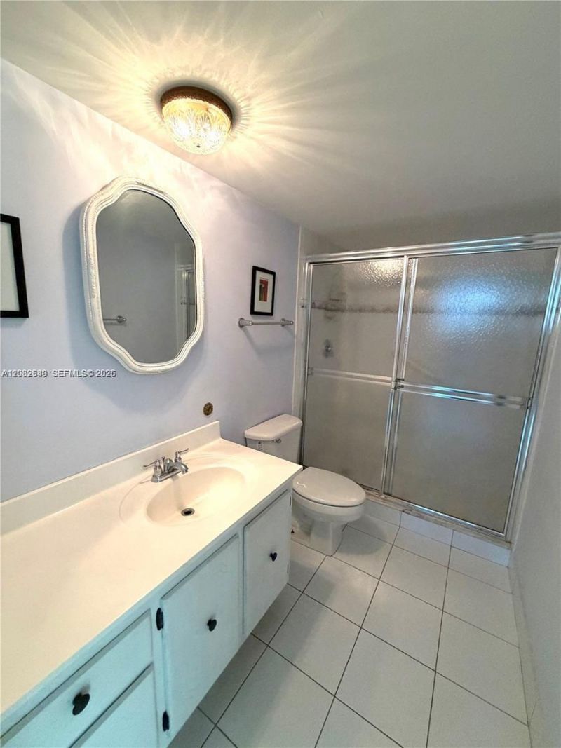 1833 S Ocean Dr , Unit 1202, Hallandale Beach, FL 33009 Photo