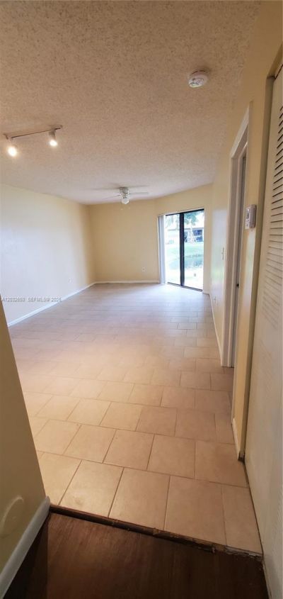 9823 Nob Hill Ct, Unit 9823, Sunrise, FL 33351 Photo