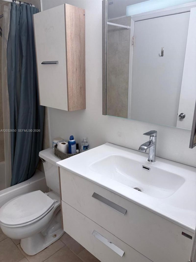 9823 Nob Hill Ct, Unit 9823, Sunrise, FL 33351 Photo