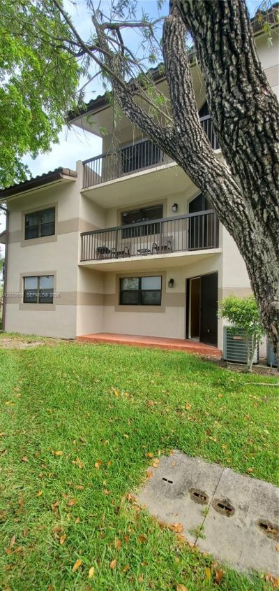 9823 Nob Hill Ct, Unit 9823, Sunrise, FL 33351 Photo