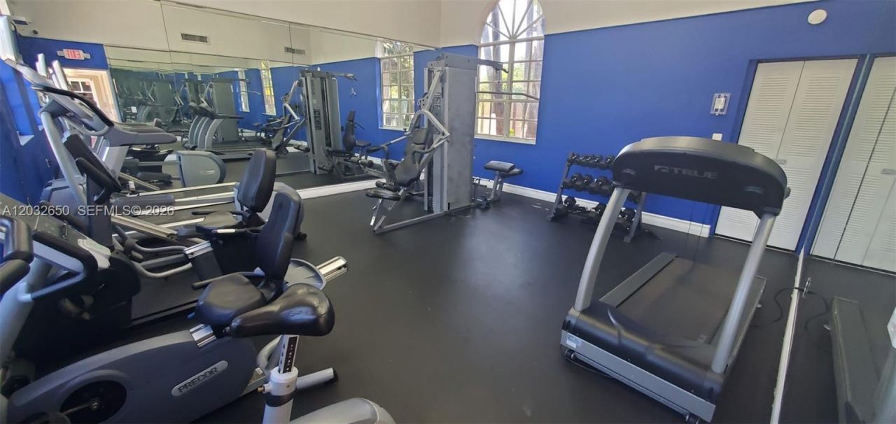 9823 Nob Hill Ct, Unit 9823, Sunrise, FL 33351 Photo