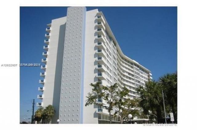 7441 Wayne Ave, Unit 2O, Miami Beach, FL 33141 Photo