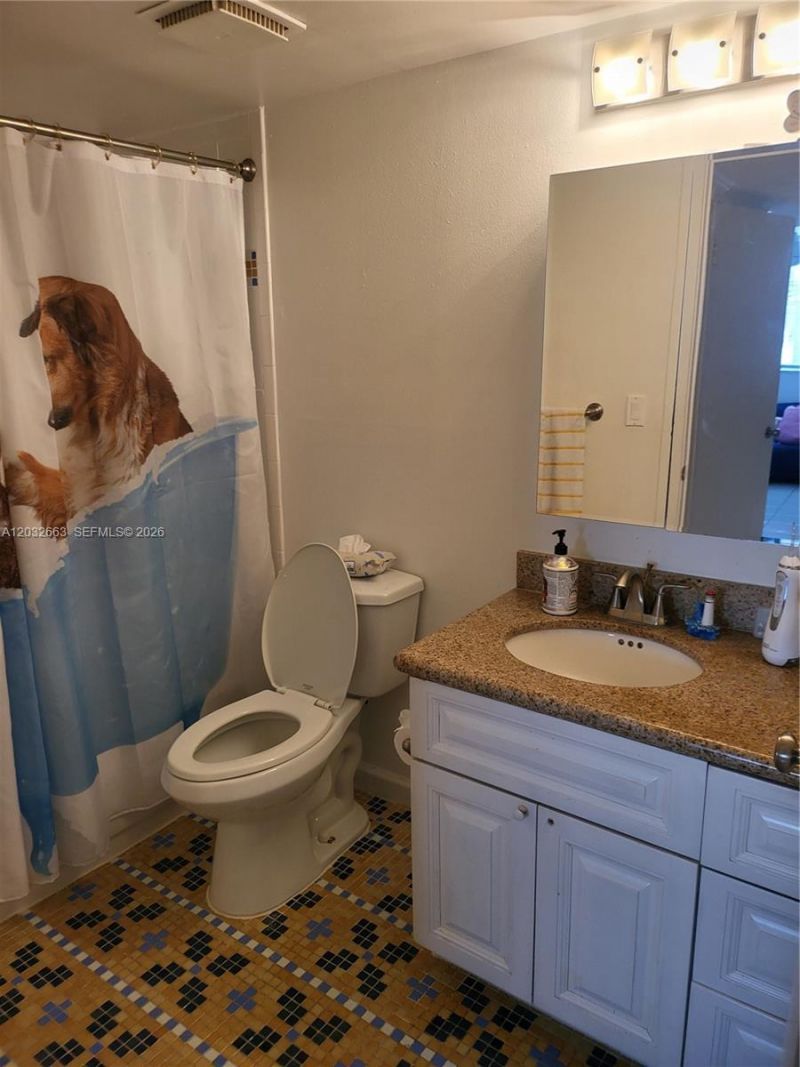 290 174th St , Unit M19, Sunny Isles Beach, FL 33160 Photo