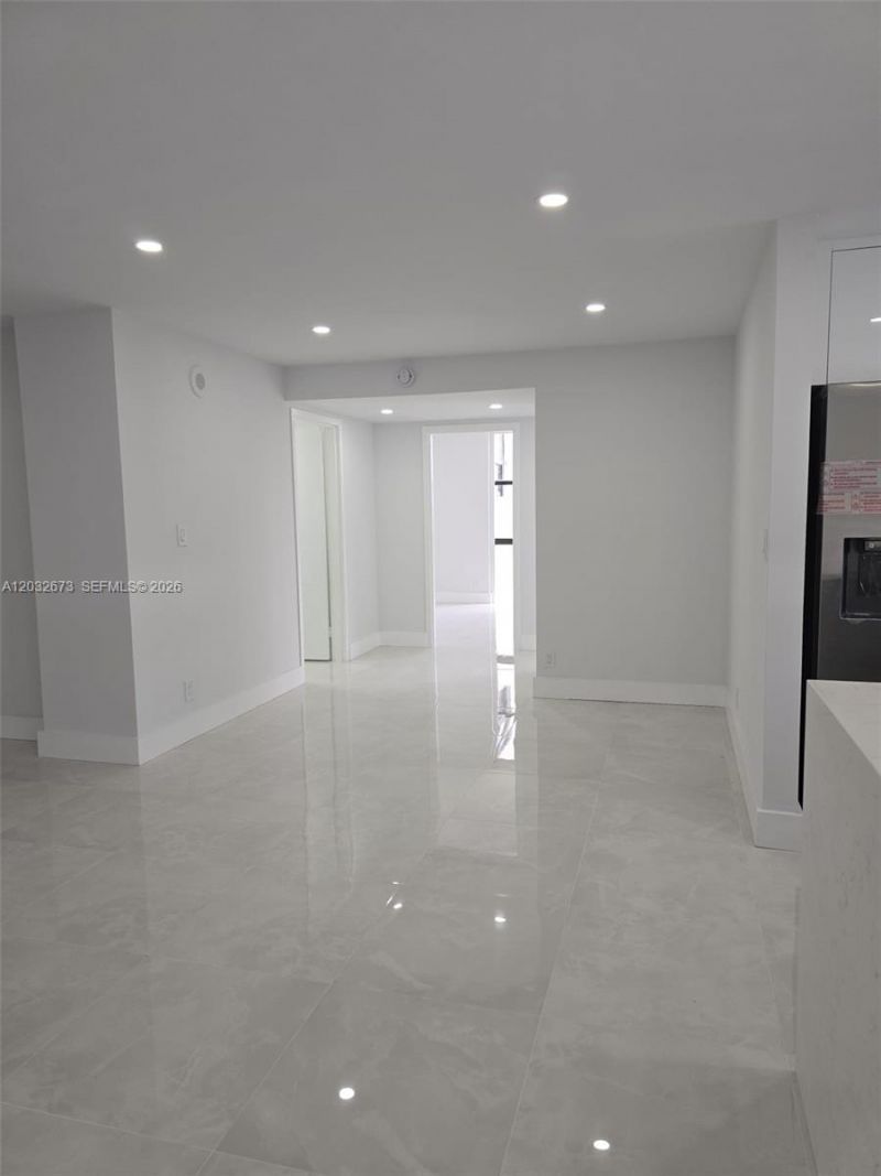 17021 N Bay Rd , Unit 601, Sunny Isles Beach, FL 33160 Photo