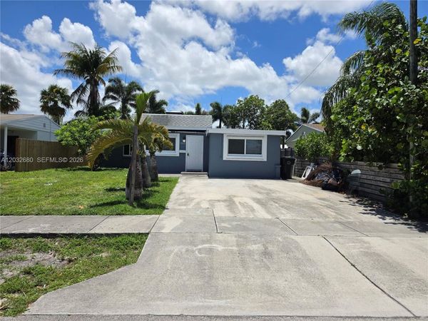 5225 NE 4th Ave , Oakland Park, FL 33334