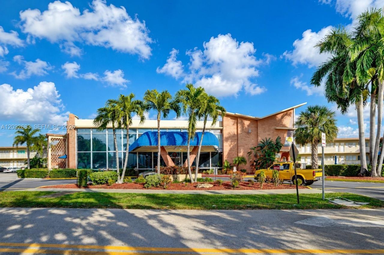 26 Diplomat Pkwy , Unit 2263, Hallandale Beach, FL 33009 Photo