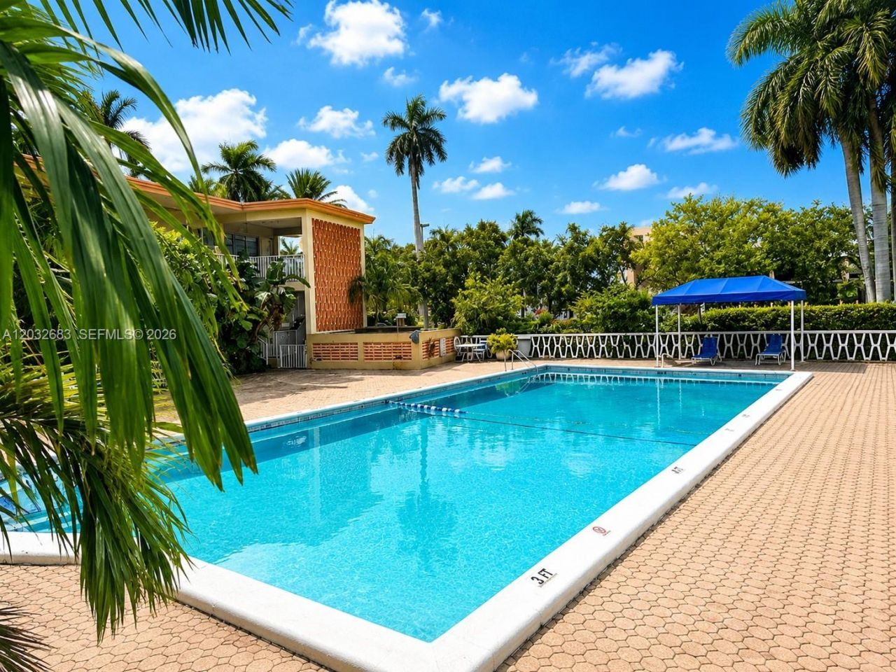 26 Diplomat Pkwy , Unit 2263, Hallandale Beach, FL 33009 Photo