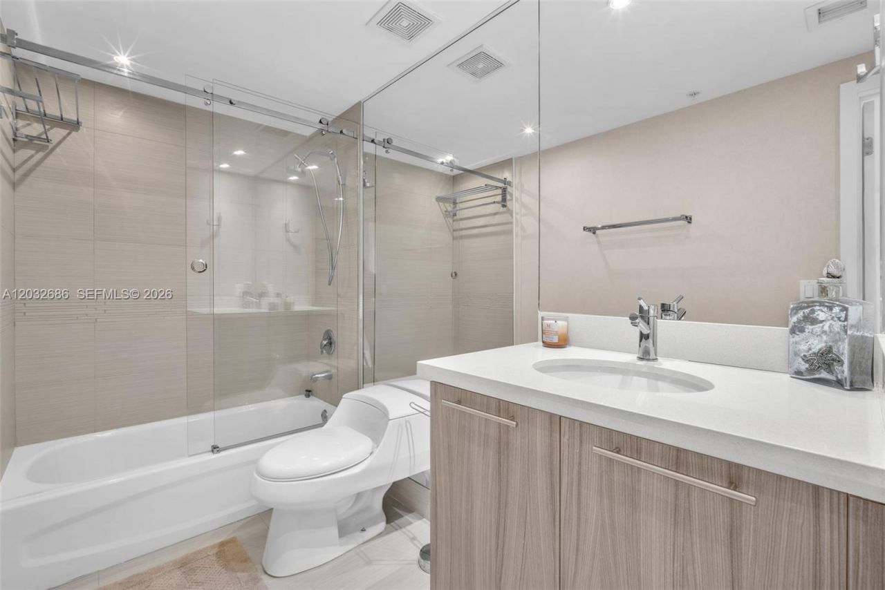 6700 Indian Creek Dr , Unit 904, Miami Beach, FL 33141 Photo