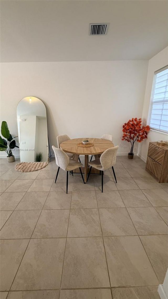 2424 SE 29th St , Homestead, FL 33035 Photo