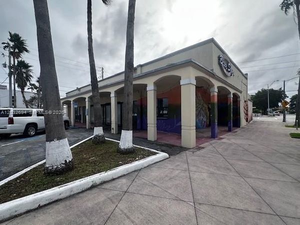 1250 Normandy DR , Miami Beach, FL 33141