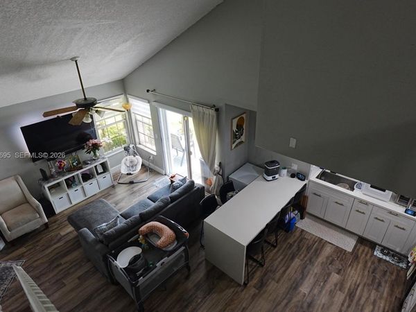 2038 Champions Way , North Lauderdale, FL 33068