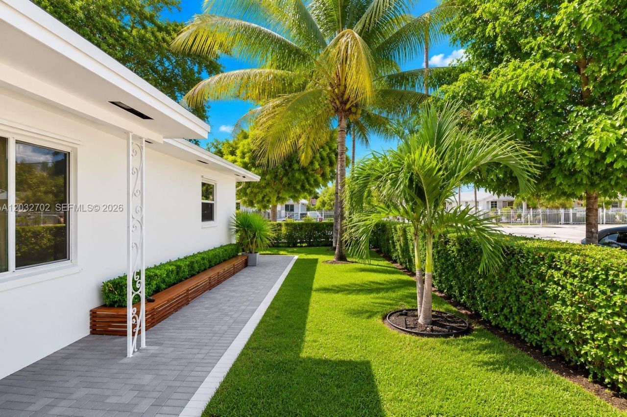 4282 NW 1st Ave , Miami, FL 33127 Photo