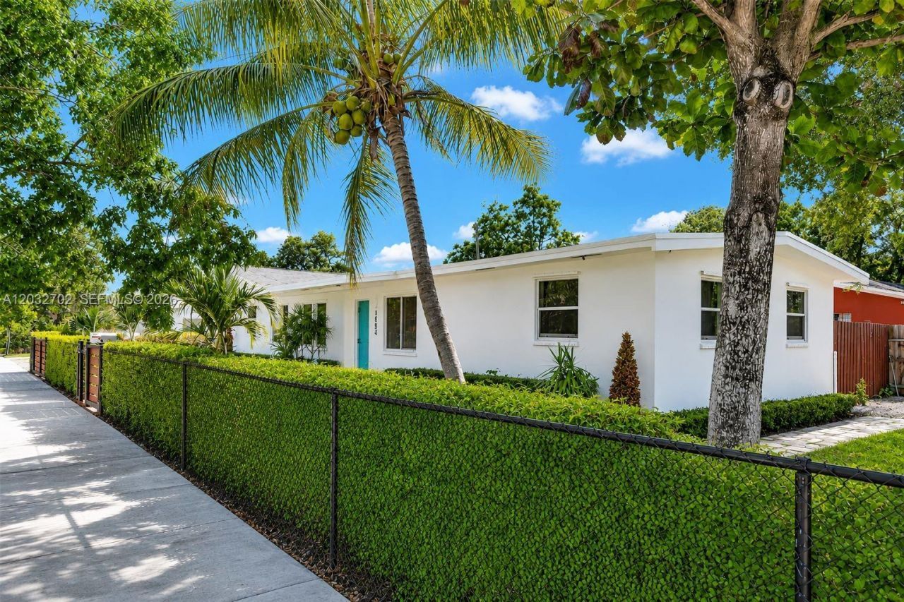 4282 NW 1st Ave , Miami, FL 33127 Photo