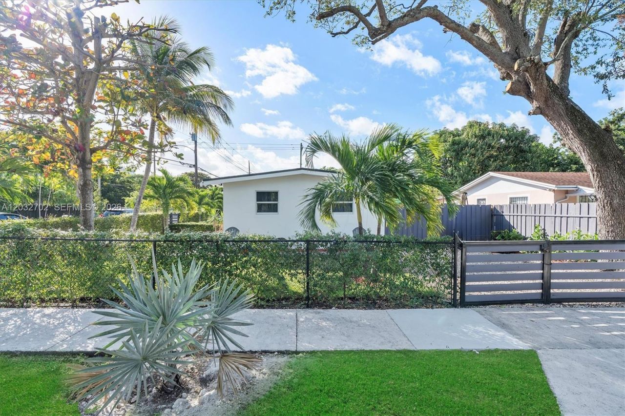 4282 NW 1st Ave , Miami, FL 33127 Photo