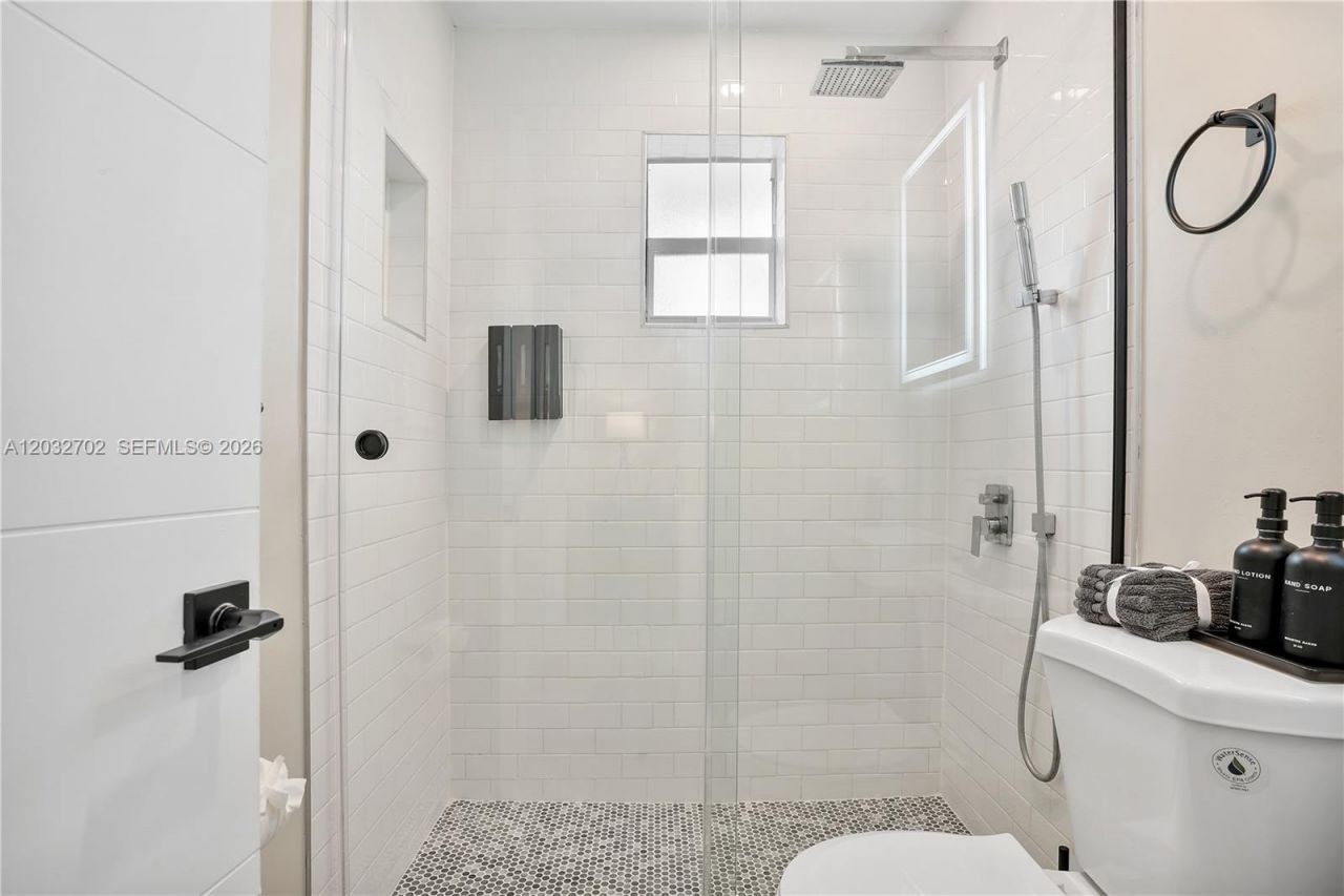 4282 NW 1st Ave , Miami, FL 33127 Photo