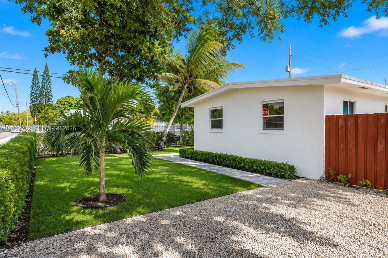 4282 NW 1st Ave , Miami, FL 33127 Photo