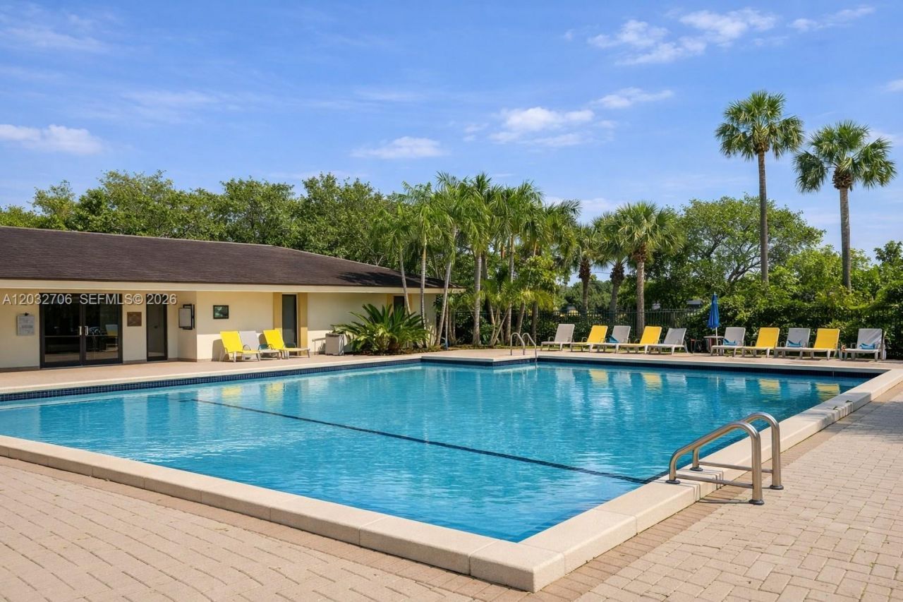 5570 NW 44th St , Unit 308A, Lauderhill, FL 33319 Photo