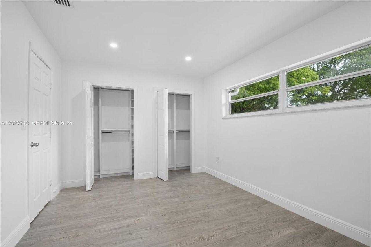 2775 SW 12th St, Unit 2775, Miami, FL 33135 Photo