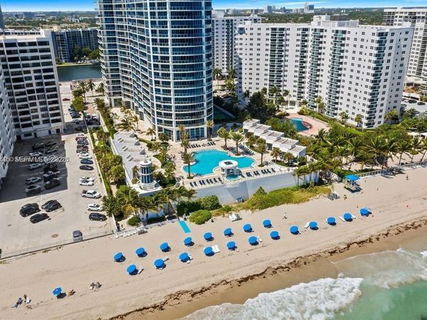 3101 S Ocean Dr , Unit 1106, Hollywood, FL 33019