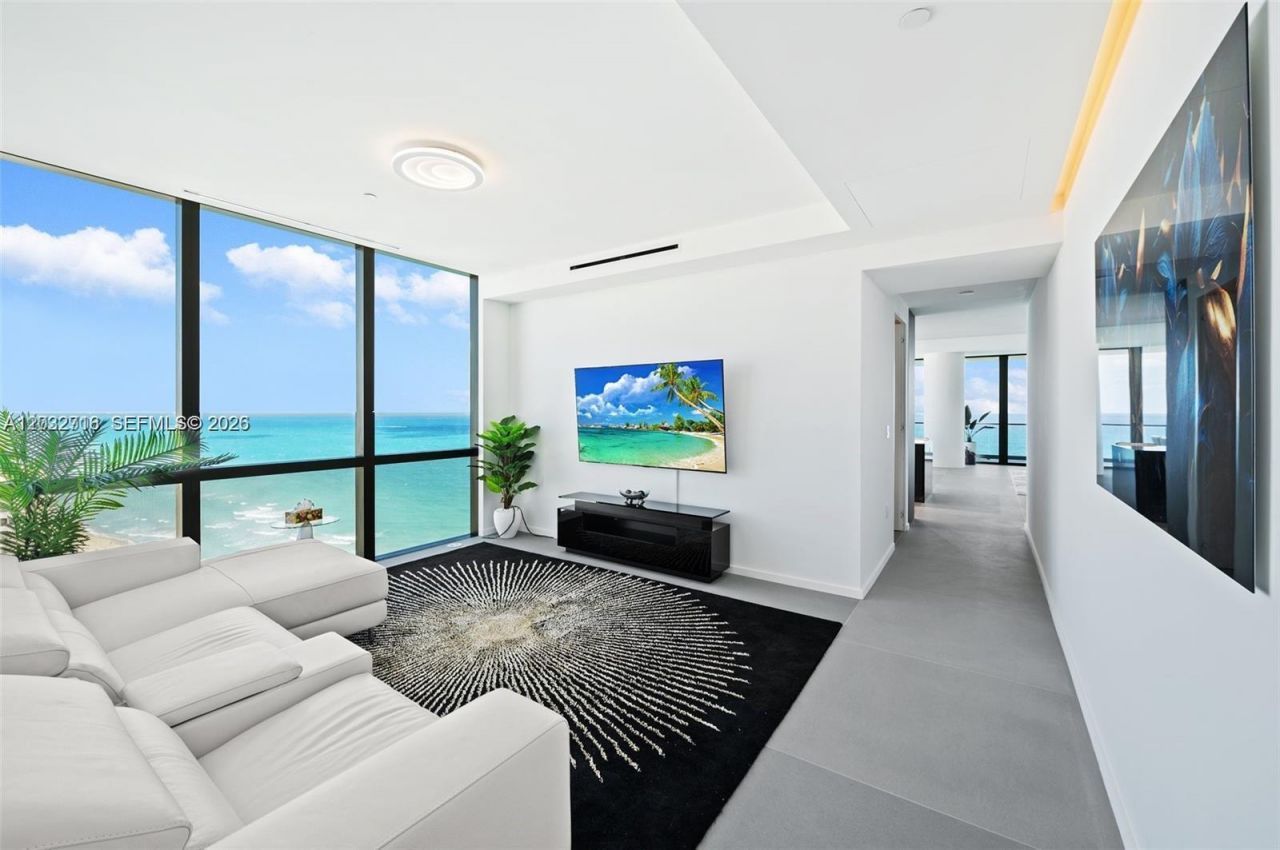 2000 S Ocean Dr , Unit 25A, Hallandale Beach, FL 33009 Photo