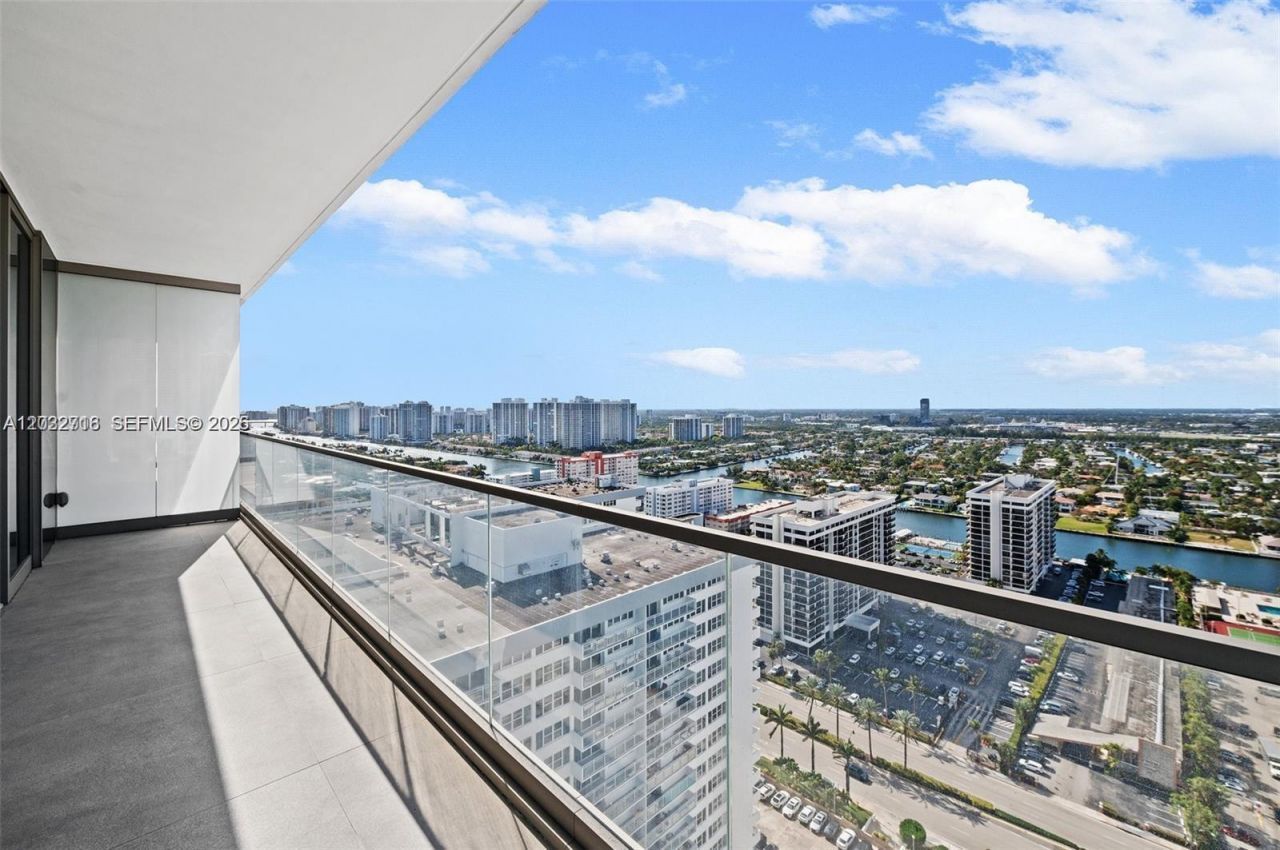 2000 S Ocean Dr , Unit 25A, Hallandale Beach, FL 33009 Photo
