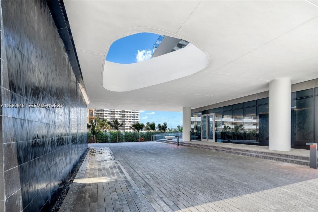 2000 S Ocean Dr , Unit 25A, Hallandale Beach, FL 33009 Photo